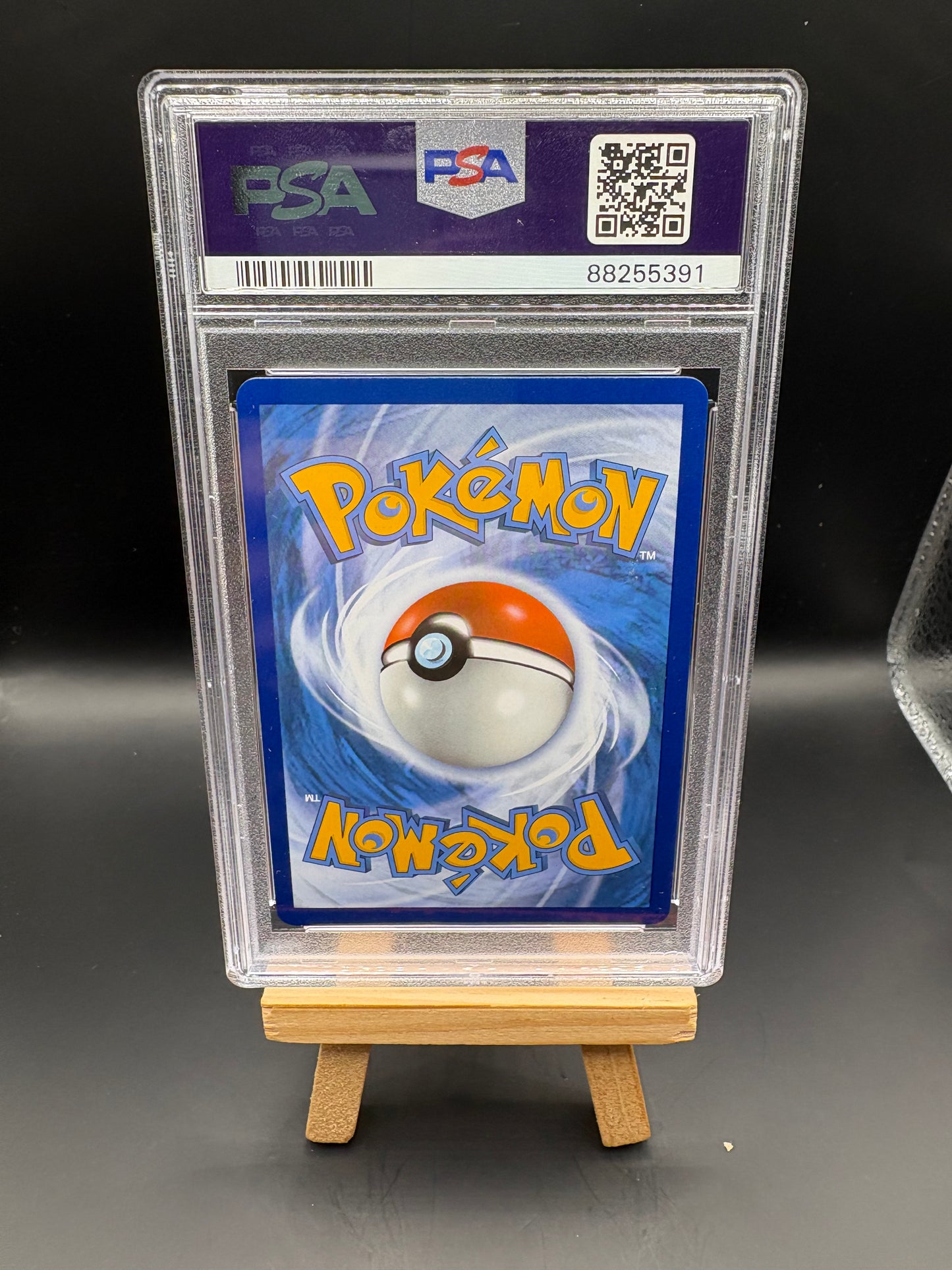 Radiant Charizard - Pokemon GO #011/078 - PSA 10