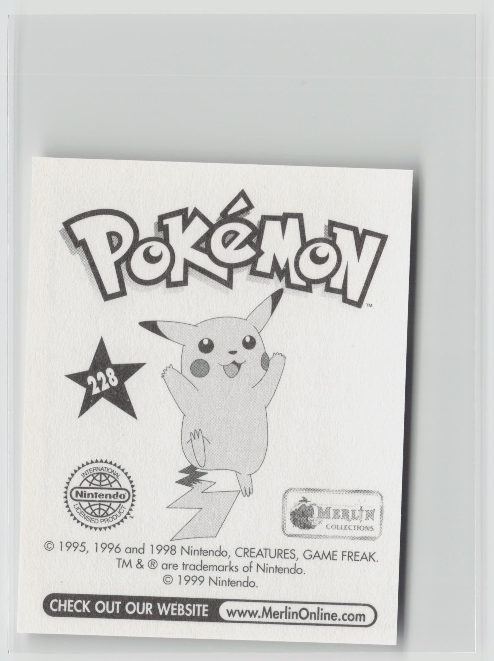 Kabutops - Merlin Topps Sticker 1999 #228 NM (Back)