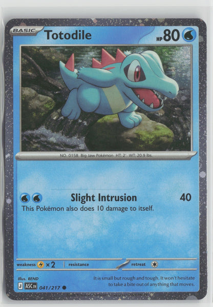 Totodile (Cosmos Holo) Common Holo MCAP 041/217 NM