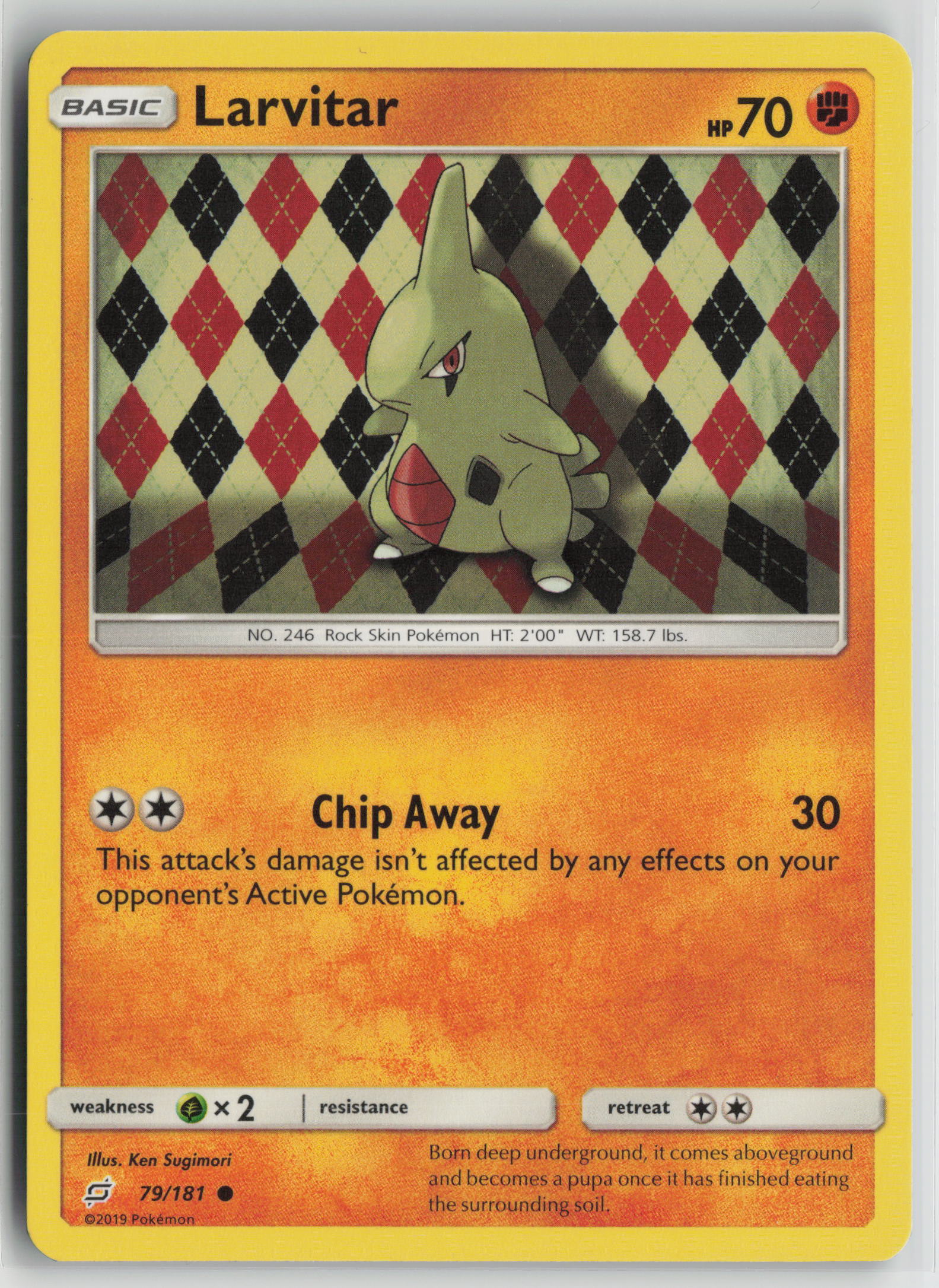 Larvitar Common SM - Team Up 79/181 NM