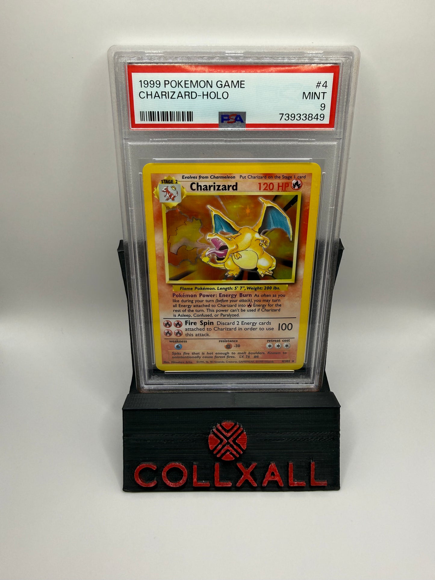 Charizard Holo - Base Set #4/102 - PSA 9