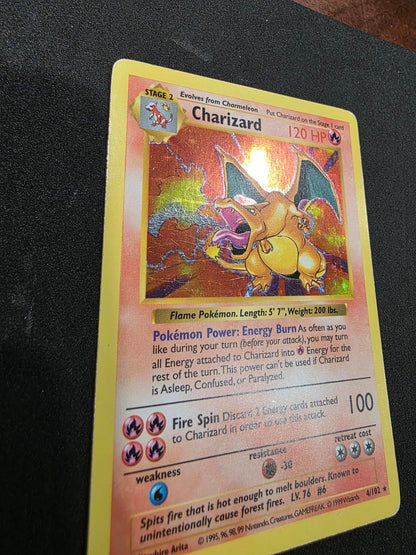 1999 POKEMON BASE SET SHADOWLESS CHARIZARD #4/102 HOLO RARE!